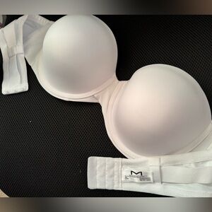 Maidenform White Underwire Bra